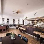 埃姆亚齐塔分酒店 3*