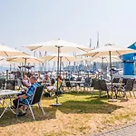 埃姆亚齐塔分酒店 酒店 3*