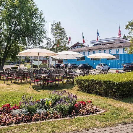 Am Yachthafen Hotel
